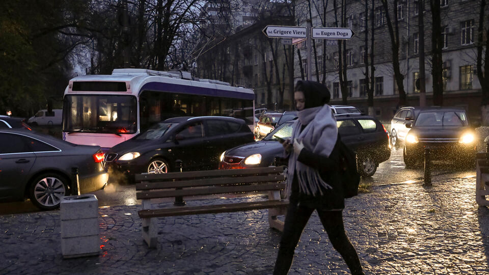 Moldova ve Ukrayna'da Büyük Çaplı Elektrik Kesintileri Var