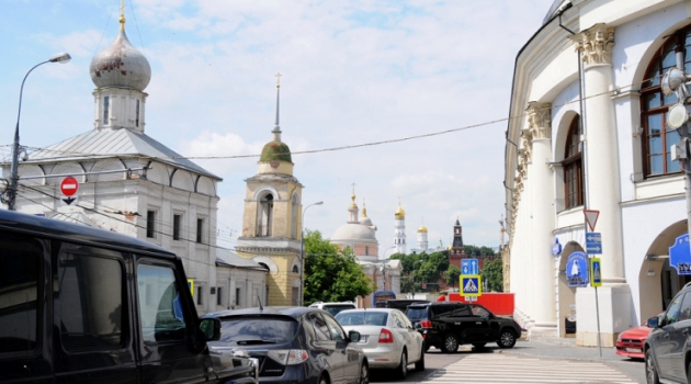 Moskova'da bir sokak daha araç trafiğine kapatılıyor