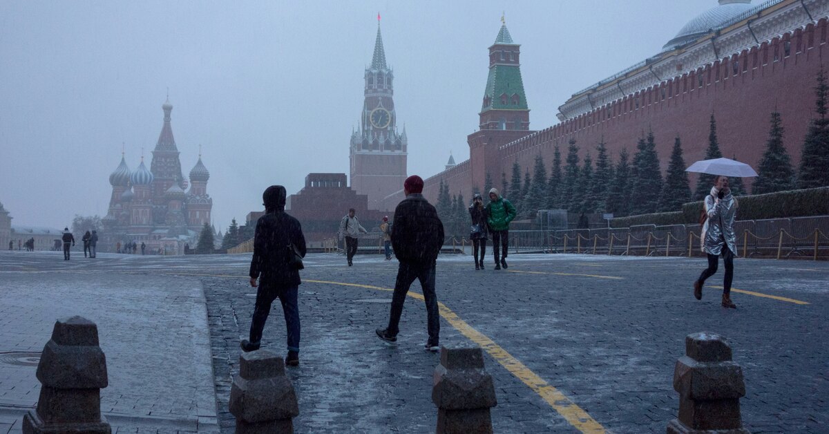 Moskova'ya Kar ve Tipi Uyarısı: Kar Kalınlığı 8 Santimetreyi Bulabilir