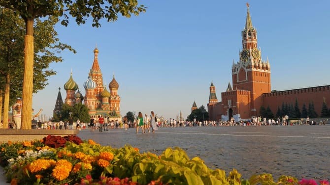 Moskova'ya Nisan Havası Erken Geldi:  14 Dereceye Çıkacak