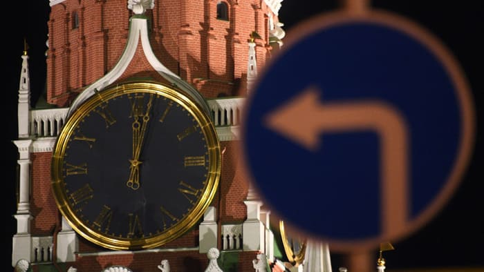 Rusya, yaz ve kış saatine geri dönüşü görüşüyor