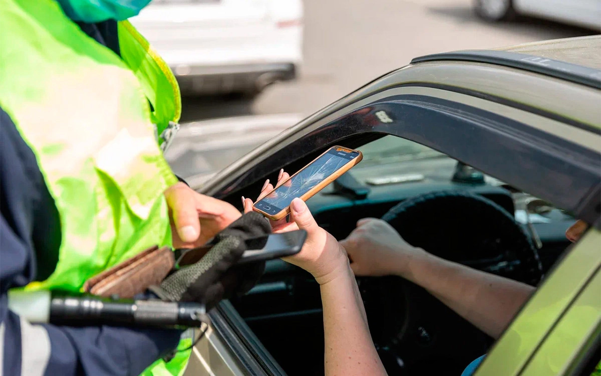 Rusya'da Artık Ehliyet ve Araç Ruhsatları Dijitalleşiyor