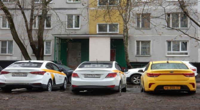 Taksilere Site İçinde Park İzni 20 Dakika İle Sınırlanıyor