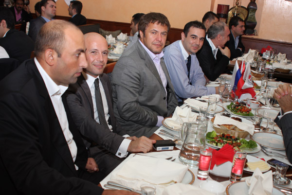 İşadamları RUTİD'in iftarında buluştu; Rusya ekonomisi iyi yolda