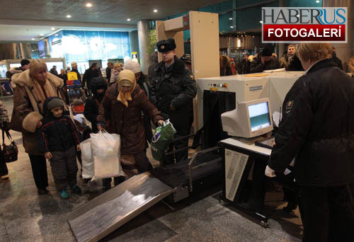 Moskova Domodedovo havalimanında terör saldırısı; 35 ölü 180 yaralı