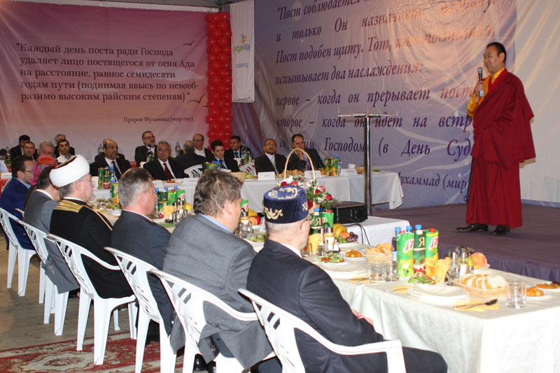 Moskova'da Ramazan Çadırı'nda hoşgörü mesajı