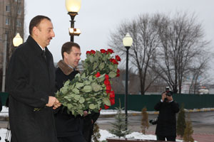 Aliyev: Dünya Rusya-Azerbaycan dostluğunu örnek alırsa hiçbir sorun kalmaz