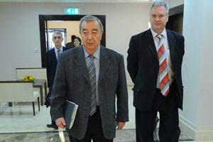 Primakov’dan İran’a nükleer saldırı uyarısı