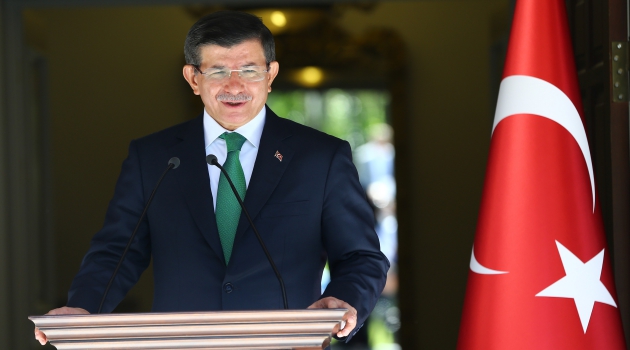 Başbakan Davutoğlu'ndan Putin'e yanıt: Ciddiye almıyoruz