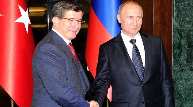 Putin, Davutoğlu ile görüştü