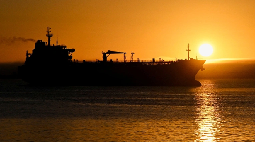 AB, Akdeniz'de Rus Petrolü Taşıyan Gemileri Durdururacak