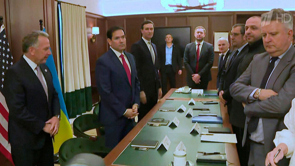 ABD ile Ukrayna Toprak Tavizi Konusunda Anlaşamadı