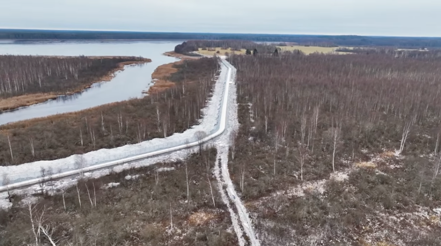 AB'nin Doğu Hududu: Letonya, Rusya Sınırına 280 km'lik Bariyer Dikti
