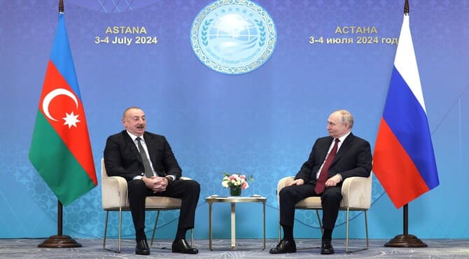 Aliyev-Putin Görüşmesi: Aliyev, 1 milyon Azeri Rusya eğitim görüyor