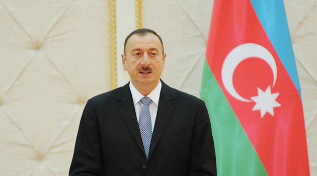 Türk tırlarının Orta Asya'ya geçişine Azerbaycan yardımcı oluyor