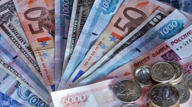 "Rusya 2,5 milyar Avro'yu hemen göndermezse Yunanistan gibi oluruz"
