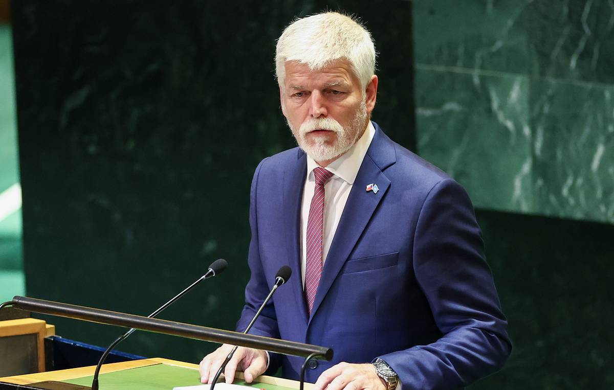 Çek Cumhurbaşkanı Pavel'den Rusya ile İş Birliği Sinyali