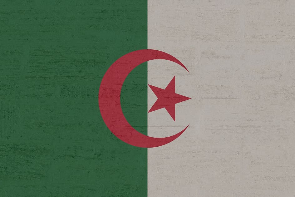 Cezayir, BRICS'e katılmak için başvurdu