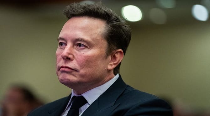 Elon Musk’tan Batı’ya Uyarı: “Rusya Benzer Bir Tepki Verebilir”