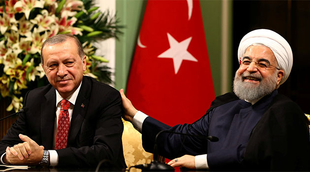 Erdoğan, Soçi'de Ruhani ile bir araya geldi