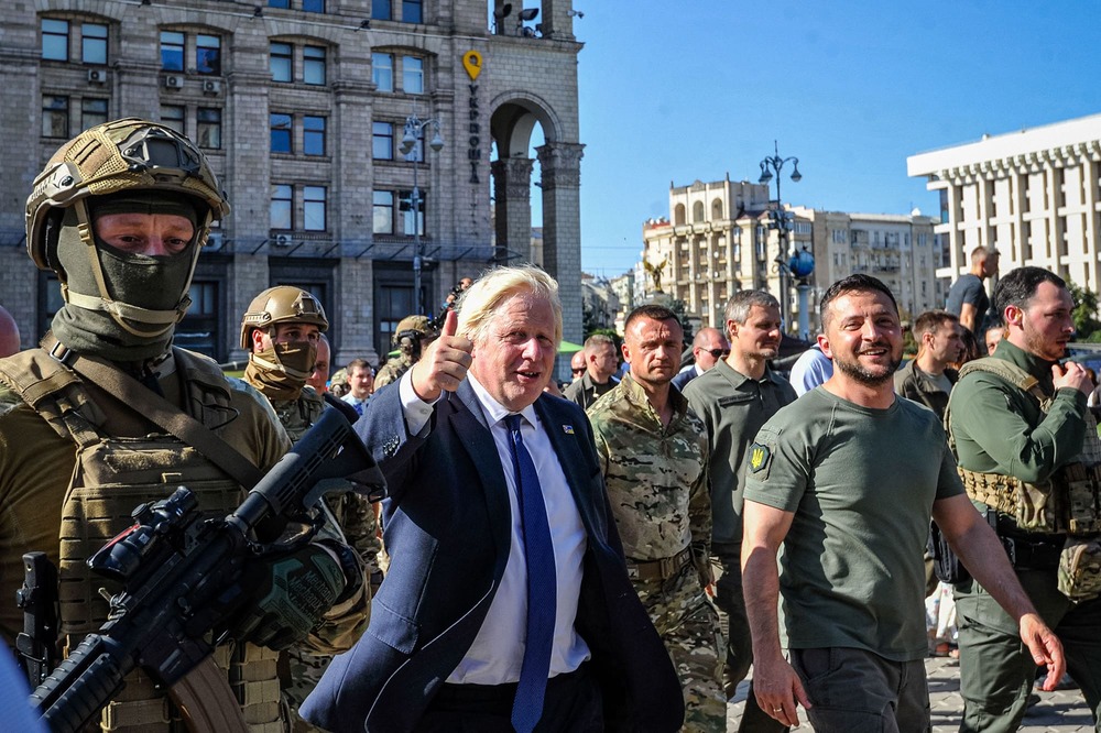 Johnson’dan Kiev’e son 6 ayda 3’üncü ziyaret