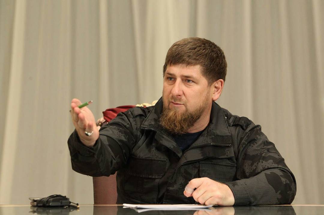 Kadirov'un iddiası: Türkiye IŞİD’le mücadele değil, ticaret yapıyor