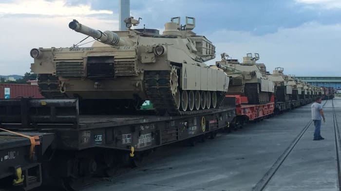 Kanada'nın ardından İngiltere’de Kiev’e 200 zırhlı araç verecek