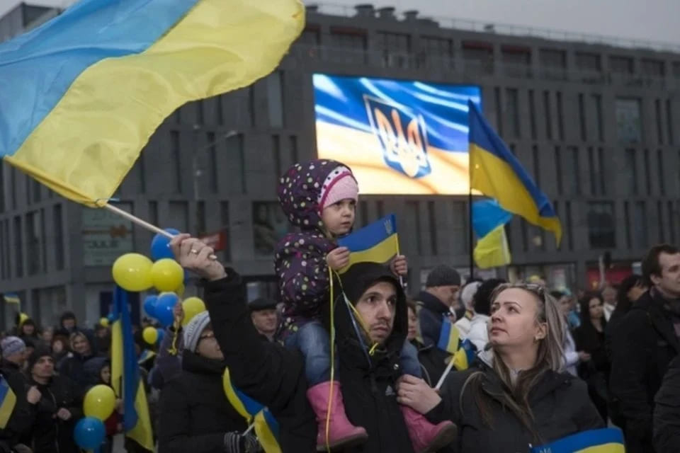 Kiev'de Savaş Döneminin En Büyük Protestosu: Halk Neden Sokağa Çıktı?