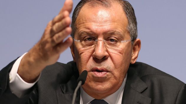 Lavrov, kendisine soru soran CNN muhabirine Trump gibi cevap verdi: Size 'fake news' diyorlar