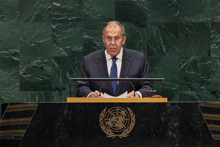 Lavrov: Rusya, Anchorage'da Varılan Anlaşmalara Dönmeye Hazır