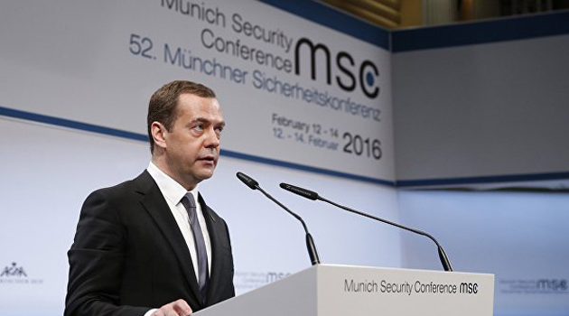 Medvedev: Suriye’ye kara harekatı, uzun vadeli savaş demektir