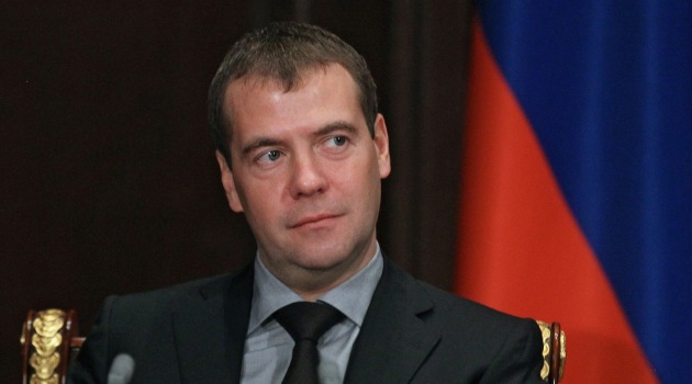 Medvedev: Müslüman topluma desteklerimizi sürdüreceğiz