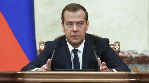 Medvedev: Kurulacak yeni hükümetle Türk Akımı’nı imzalayacağız