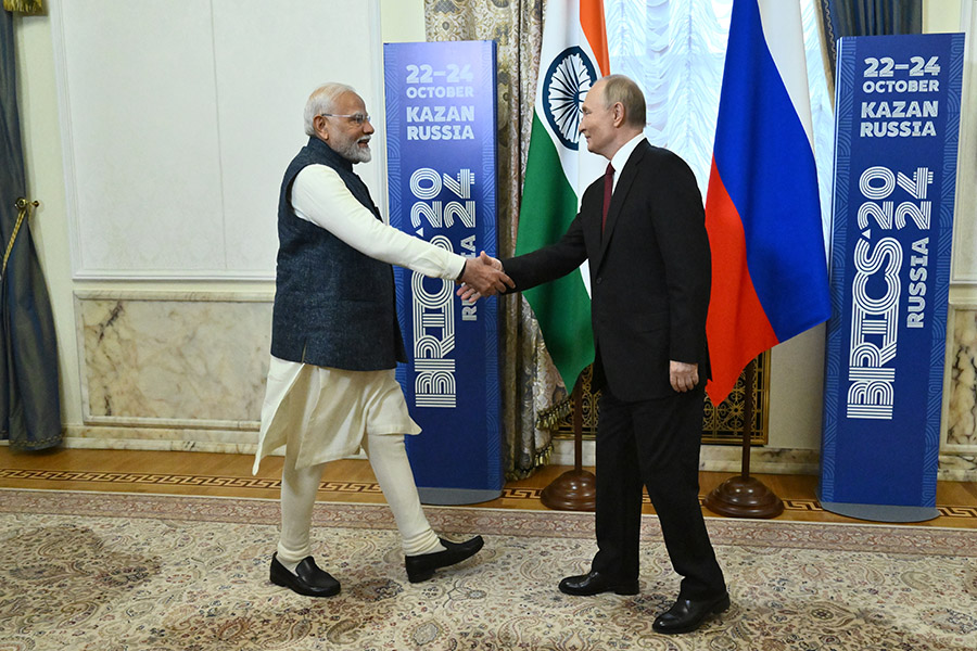 Modi'den Putin’e: “Ukrayna İhtilafı Barışçıl Bir Şekilde Sona Ermeli”