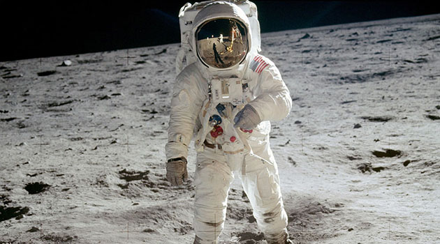 Gagarin 56 yıl önce bugün uzaya çıkan ilk insan oldu