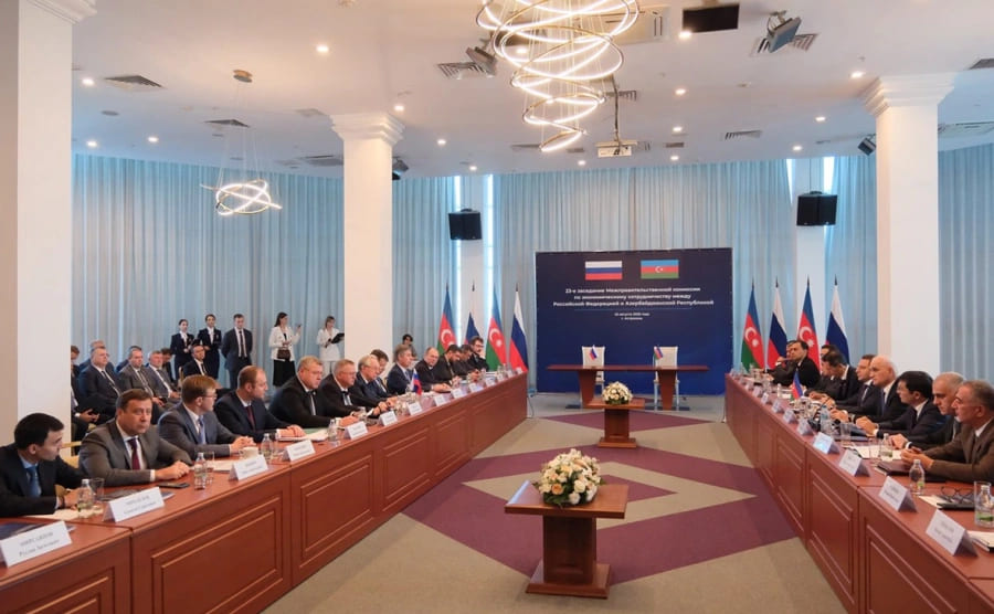Moskova ve Bakü Arasında Buzlar Eriyor Mu? Kritik Toplantıda Bir Araya Geldiler