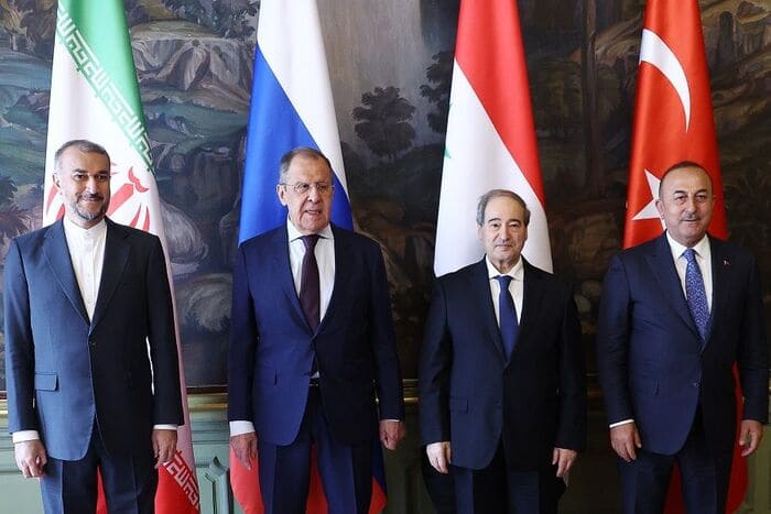 Moskova’da Suriye konulu tarihi 4’lü görüşme