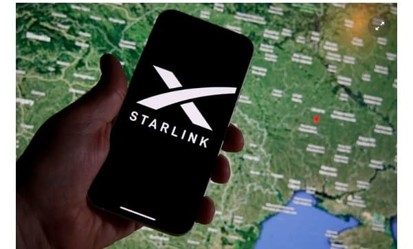 Musk, Kiev'e Starlink İzni İçin Beyaz Sarayı İşaret Etti
