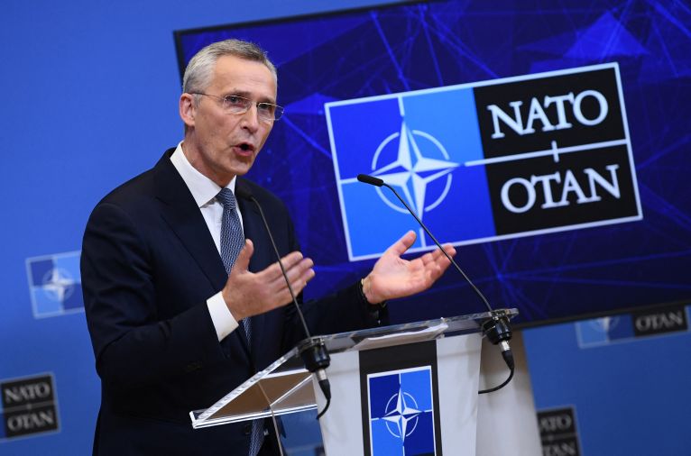 NATO: Rusya’nın Ukrayna sınırında çekildiğine dair belirtiler görmedik