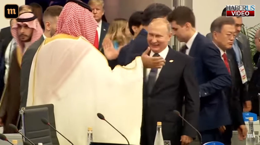 Prens Selman ve Putin'in G20'de coşkulu tokalaşması dikkat çekti