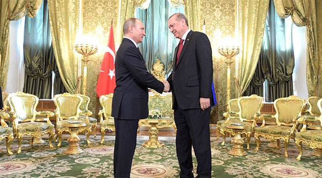 Kremlin'deki Erdoğan-Putin görüşmesi sona erdi