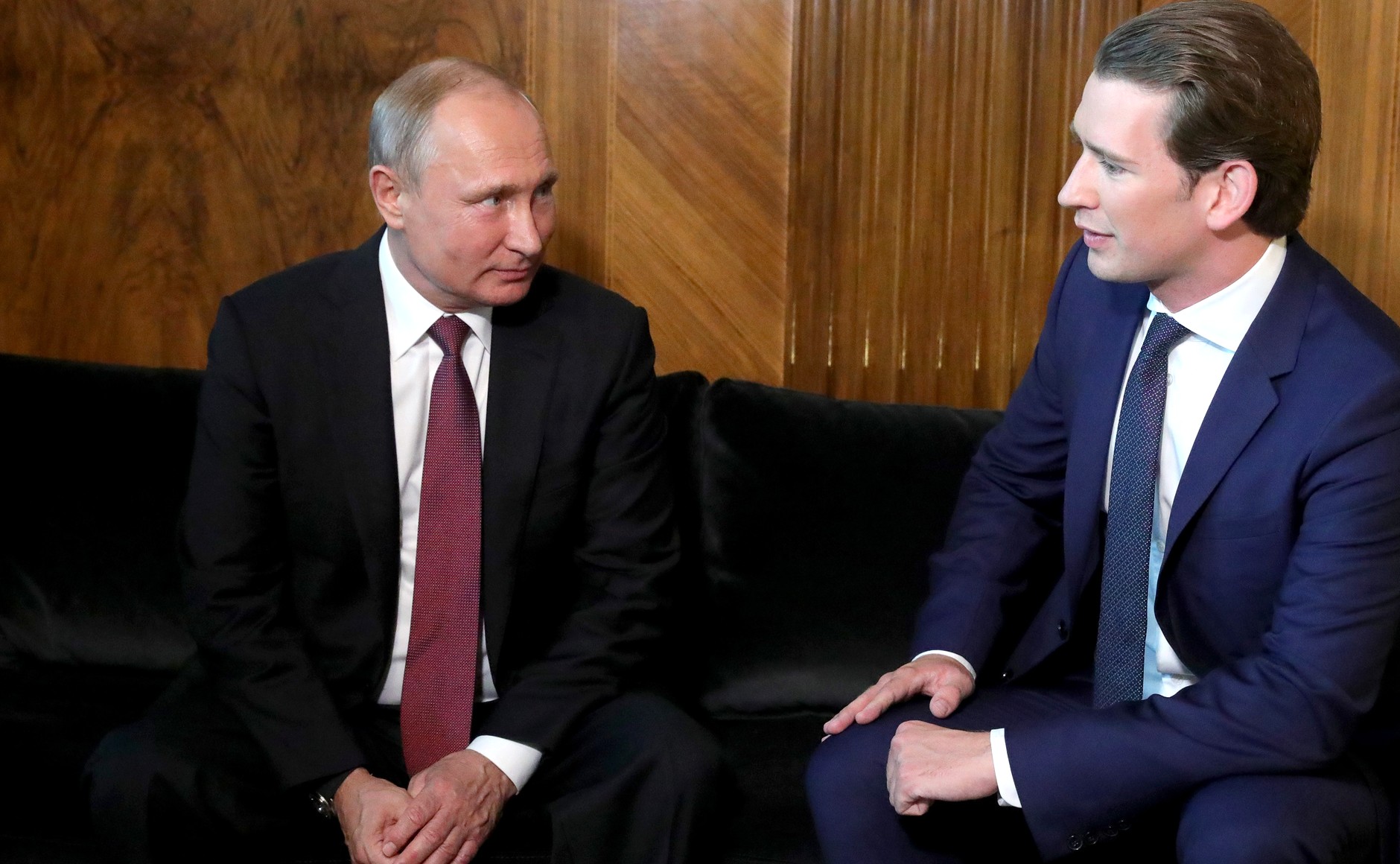 Putin Avusturya'da: Yaptırımlar her iki tarafa da zararlı