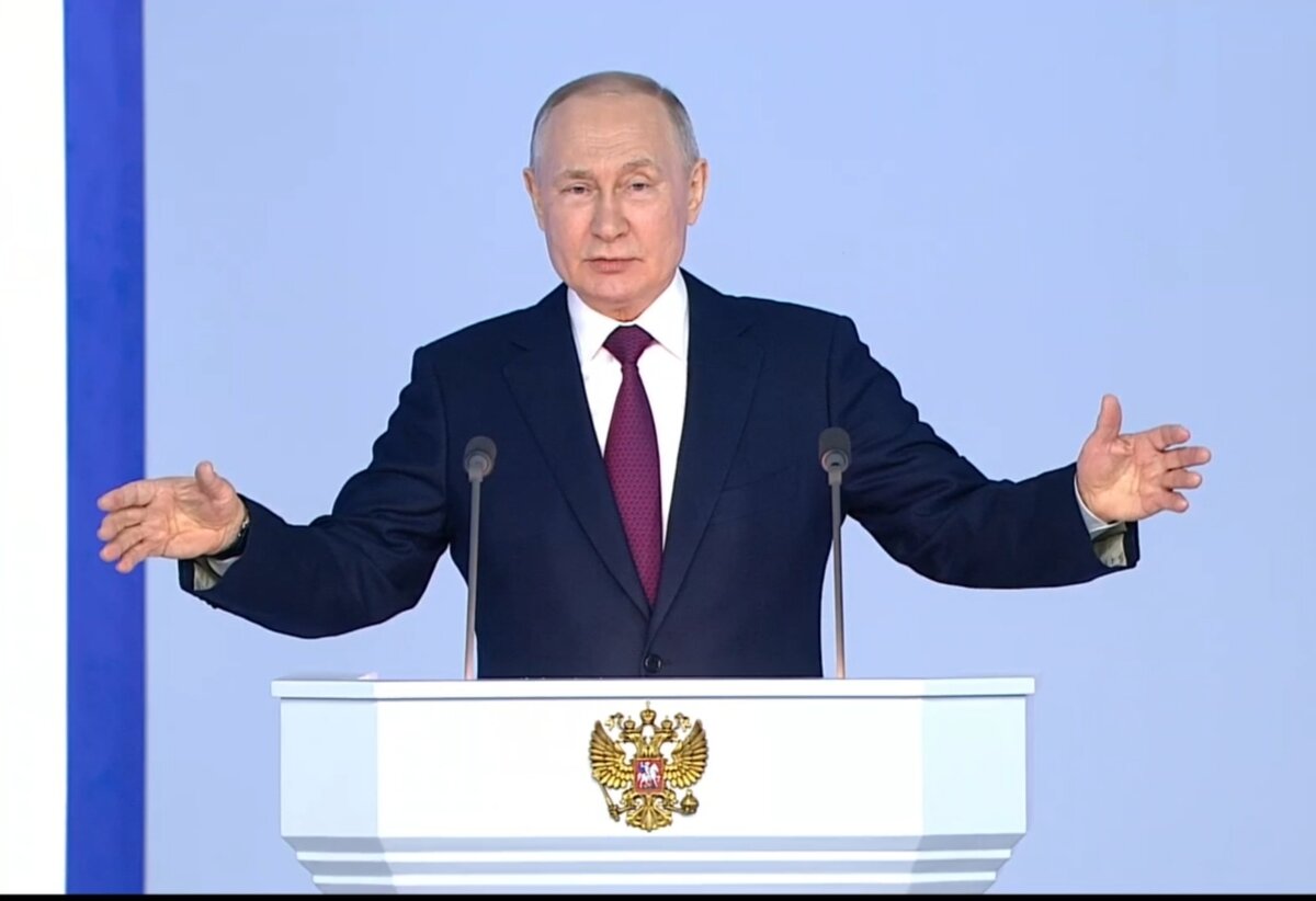 Putin: "Batı, Rusya'ya Stratejik Yenilgi Yaşatma Planları Yapmaya Devam Ediyor"