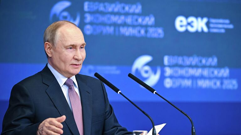 Putin: "Batı'nın Rus Rezervlerine El Koyması Açık Bir Soygundur"