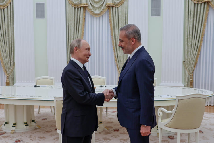 Putin, Fidan'ı Kremlin'de kabul etti