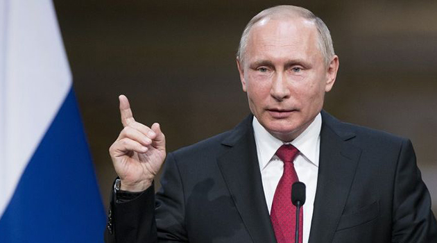 Putin Fransa’da konuştu: Ekonomik yaptırımlar kaldırılmalı