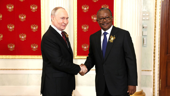 Putin, Gine-Bissau Devlet Başkanını ağırladı, Askeri Öğrenci Kontenjanını Artırdı