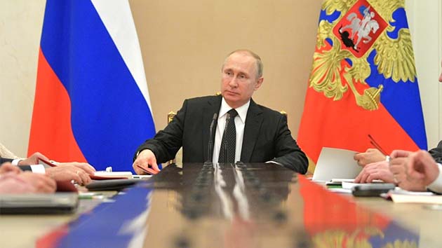 Putin imzaladı: Bazı yabancılara daha kolay Rusya vatandaşlığı verilecek