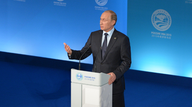 Putin: İran’la ilgili nükleer anlaşmayı alkışlıyoruz