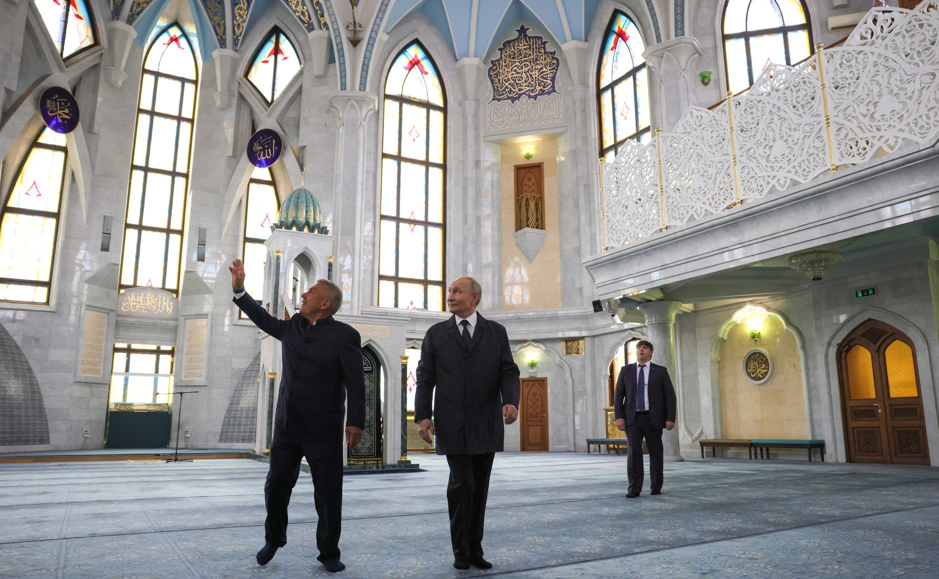 Putin, Kazan'da Kul Şerif Camisini Ziyaret Etti